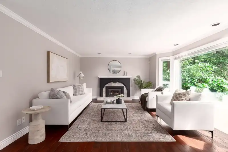 3557 W 36TH AVENUE - photo 4 of 37