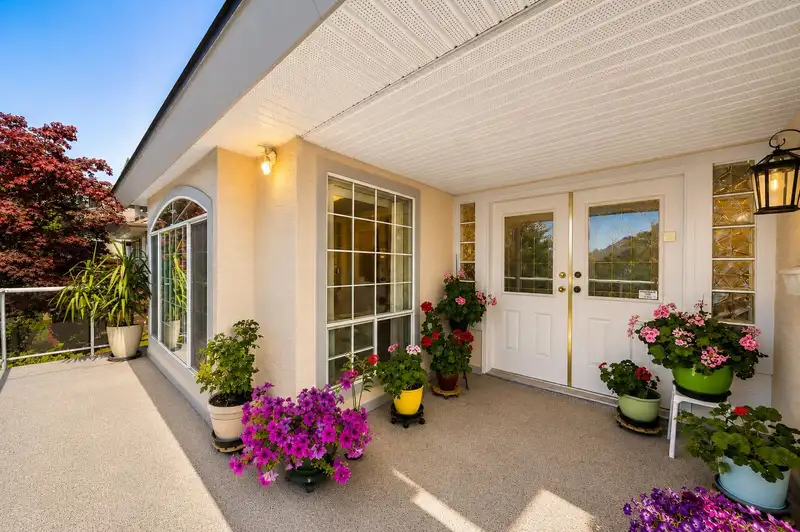 2607 PANORAMA DRIVE - photo 3 of 40