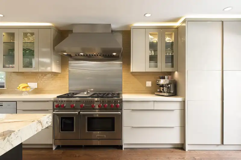 4005 VINE STREET - photo 4 of 40