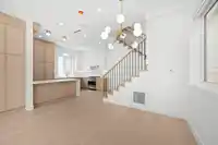 1 6461 E PRINCE EDWARD STREET - thumbnail 7