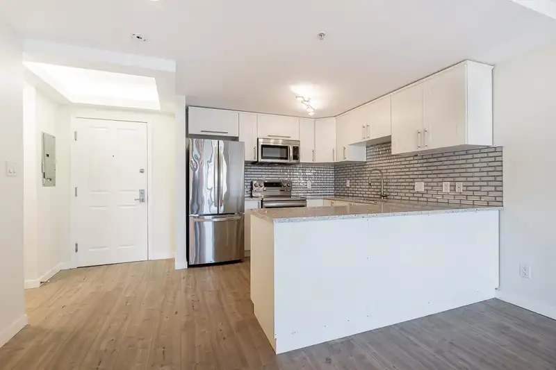 A307 2099 LOUGHEED HIGHWAY - photo 2 of 38