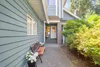 2445 MOWAT PLACE - thumbnail 31