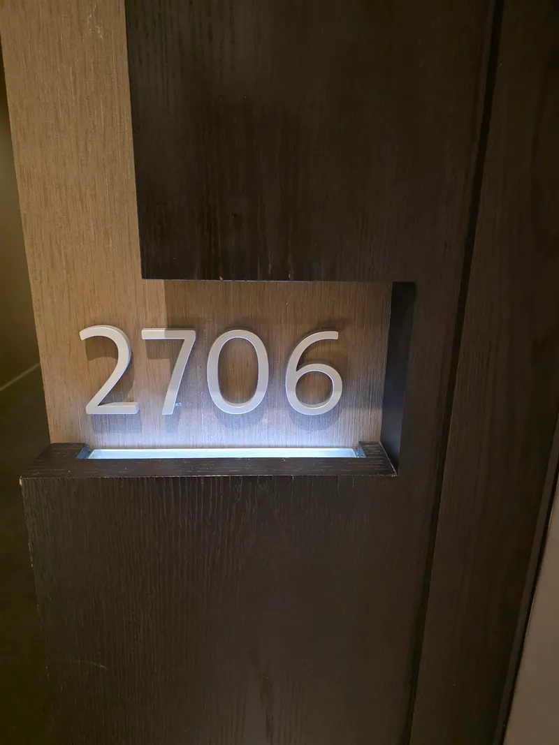 2706 1011 W CORDOVA STREET - photo 1 of 25