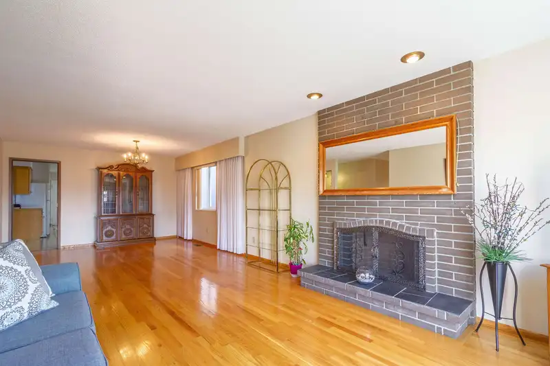 4651 GEORGIA STREET - photo 4 of 40