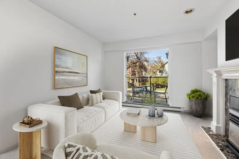 208 828 W 14TH AVENUE - photo 1 of 25