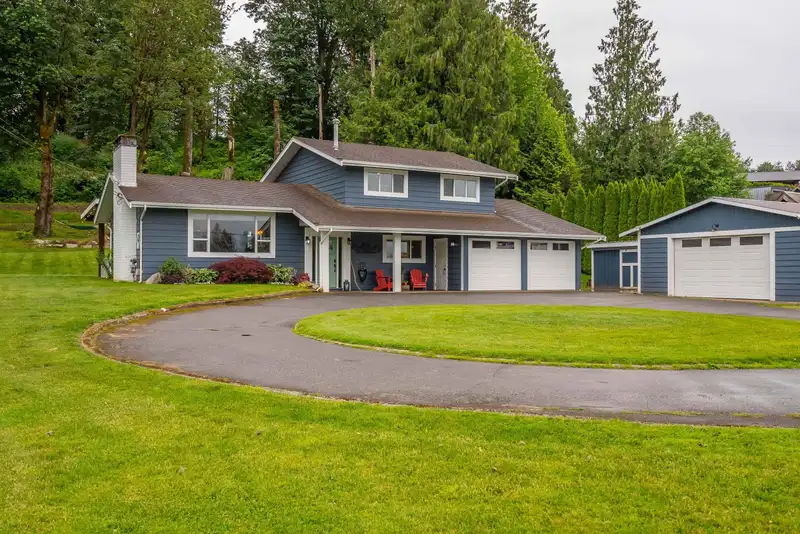 33456 CLAYBURN ROAD - photo 1 of 40