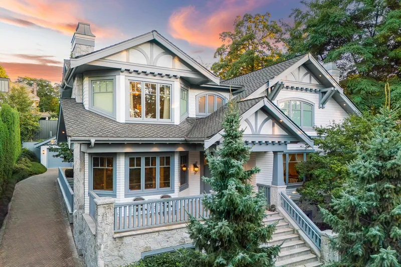 1980 CEDAR CRESCENT - photo 2 of 25