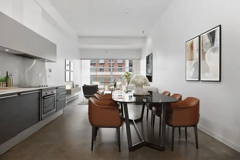 310 53 W HASTINGS STREET - photo 1 of 33