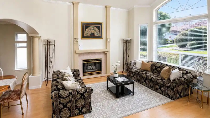2946 BLACKBEAR COURT - photo 4 of 40