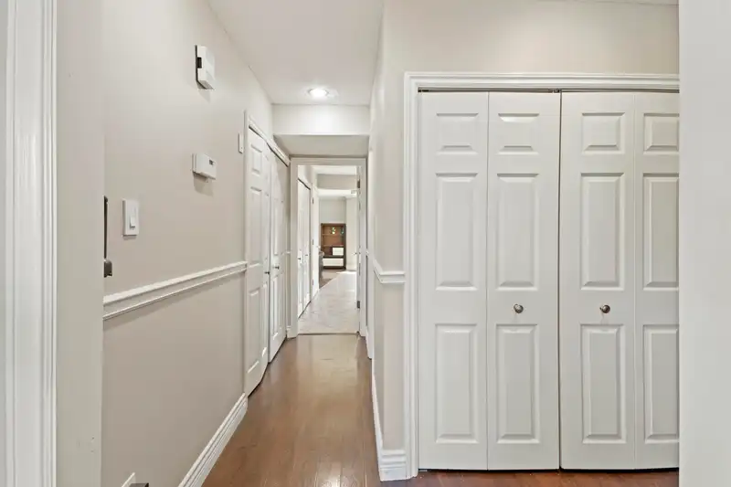4412 61 STREET - photo 4 of 22