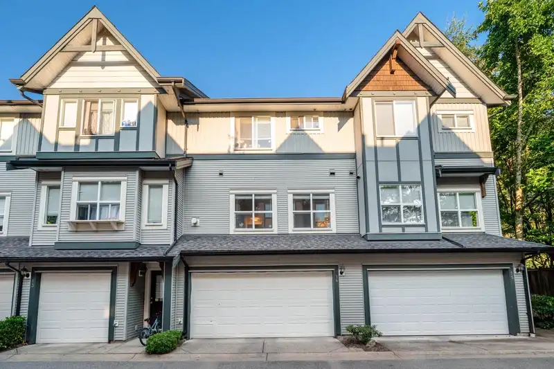 14 8737 161 STREET - photo 1 of 25