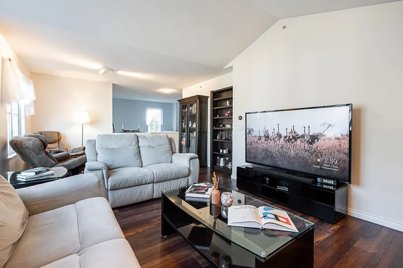 328 3000 RIVERBEND DRIVE - photo 4 of 25