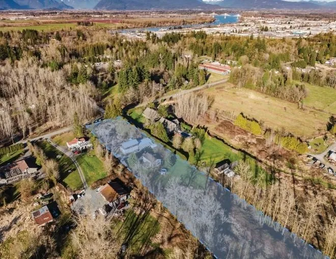 18190 92 AVENUE - photo 1 of 1