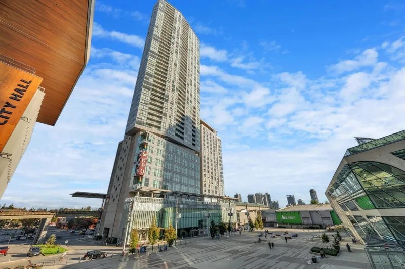 3903 13495 CENTRAL AVENUE - photo 1 of 23