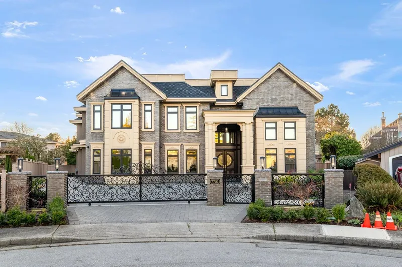 7731 ALOUETTE COURT - photo 2 of 6