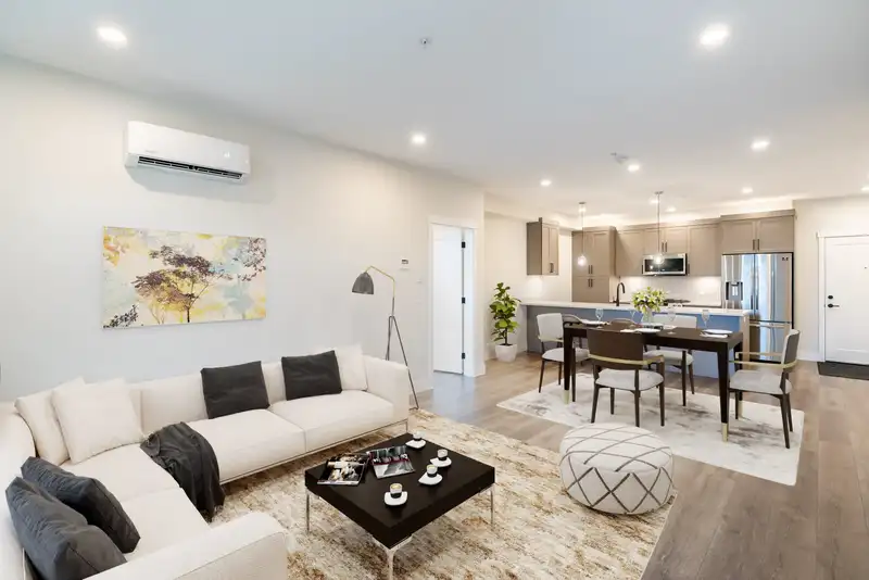 208 22638 119 AVENUE - photo 2 of 21