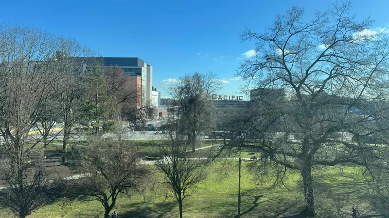 504 1159 MAIN STREET - photo 2 of 13