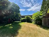 498 HICKEY DRIVE - thumbnail 1