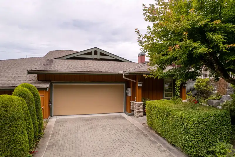 8507 SEASCAPE DRIVE - photo 1 of 40