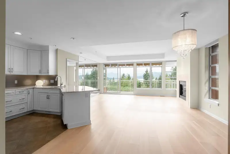 8507 SEASCAPE DRIVE - photo 4 of 40