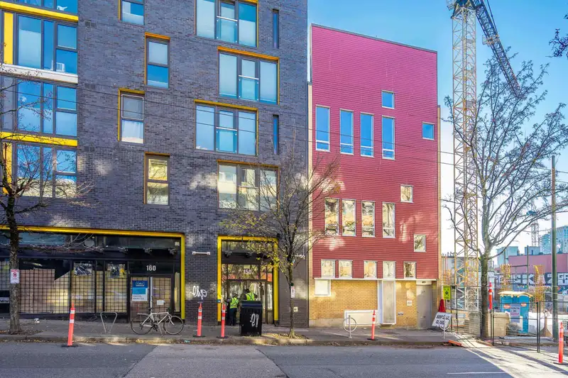 505 150 E CORDOVA STREET - photo 3 of 28
