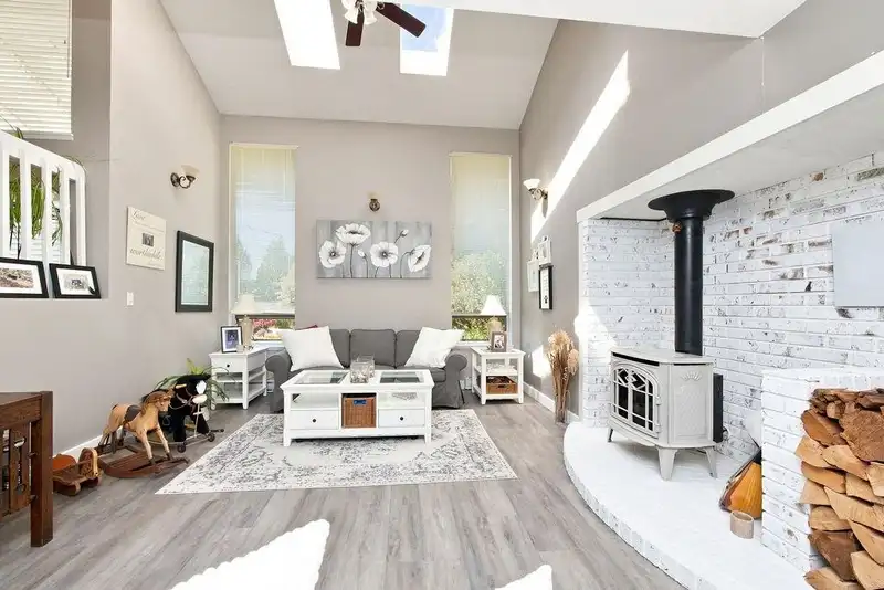 216 GRANDVIEW HEIGHTS ROAD - photo 3 of 38