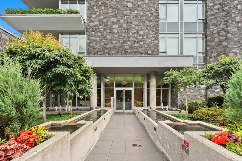 401 888 ARTHUR ERICKSON PLACE - photo 2 of 40