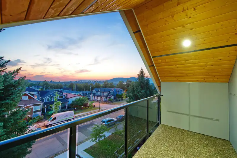 4188 SLOCAN STREET - photo 1 of 39