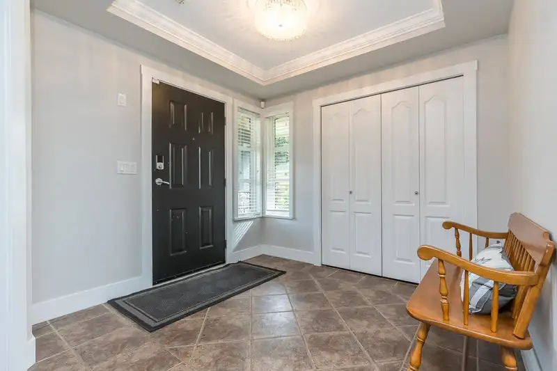35194 KOOTENAY DRIVE - photo 4 of 40