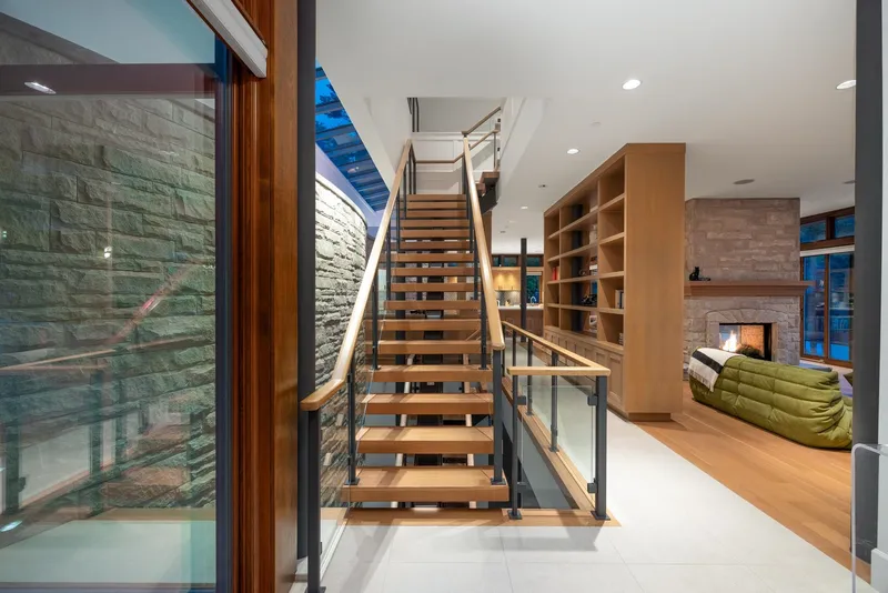 6780 BATCHELOR BAY PLACE - photo 3 of 25