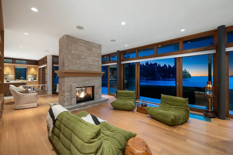 6780 BATCHELOR BAY PLACE - photo 4 of 25