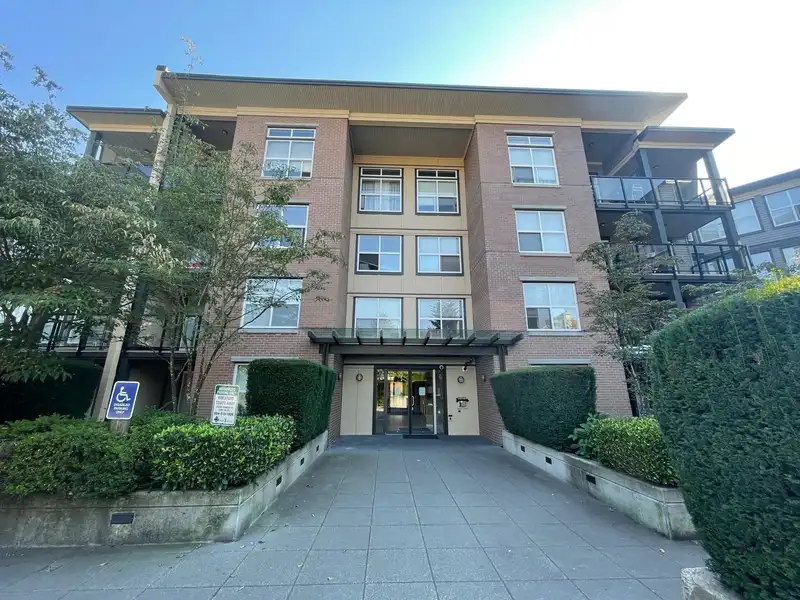 317 10707 139 STREET - photo 1 of 7