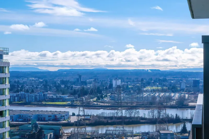 2605 8189 CAMBIE STREET - photo 1 of 22