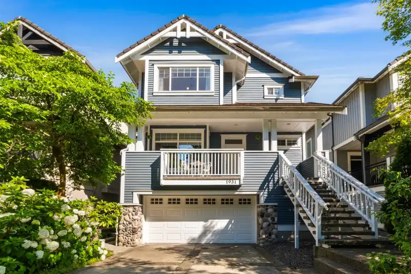 1931 PARKWAY BOULEVARD - photo 1 of 37