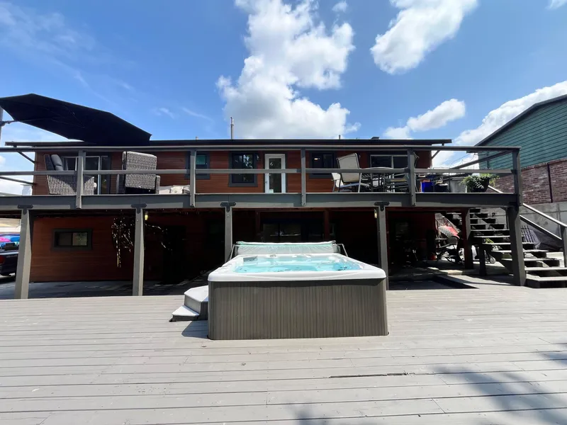 11285 133A STREET - photo 3 of 21