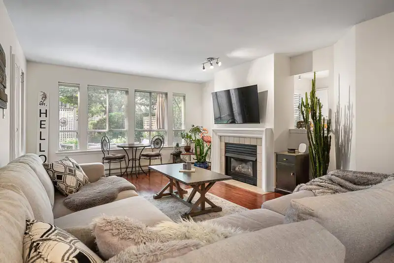 112 6363 121 STREET - photo 2 of 14