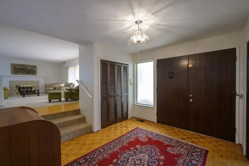 5938 HOLLAND STREET - photo 4 of 40