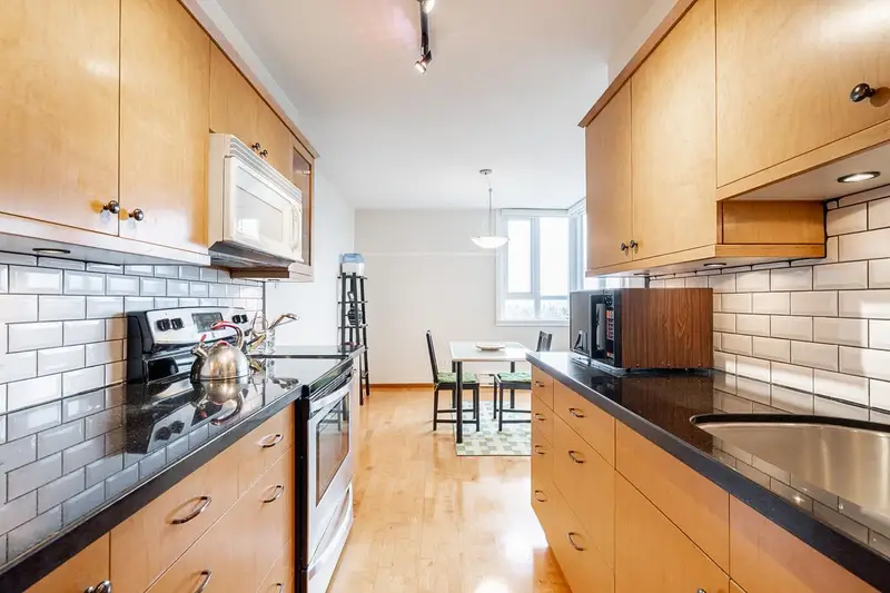 1404 4160 SARDIS STREET - photo 1 of 25