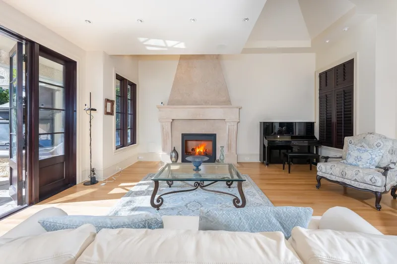 1198 W 55TH AVENUE - photo 2 of 19