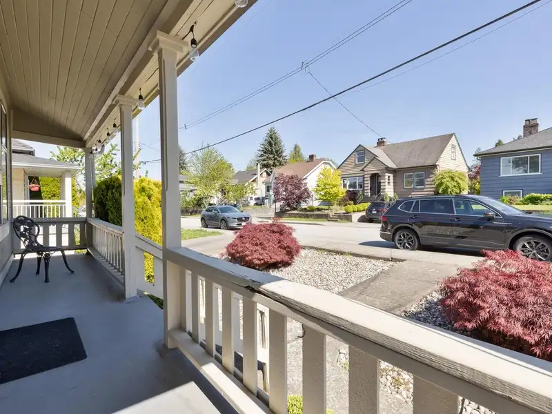 237 PRINCESS STREET - photo 2 of 40