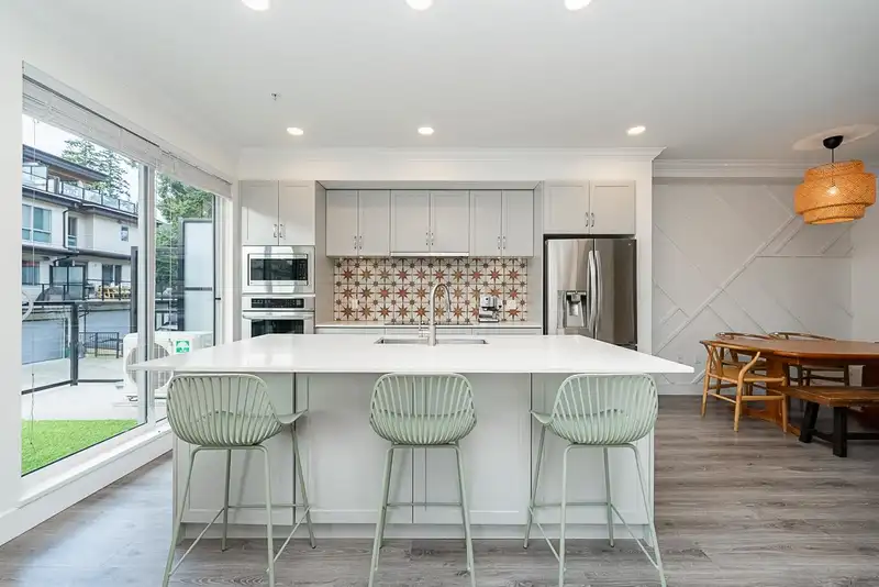 43 15775 MOUNTAIN VIEW DRIVE - photo 3 of 40