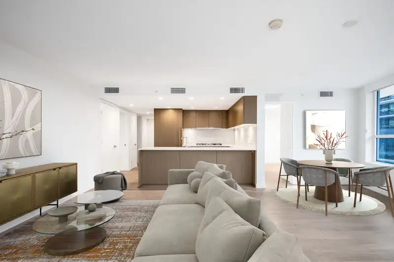306 112 E 13TH STREET - photo 2 of 23