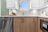 3 3581 HAIDA DRIVE - thumbnail 18
