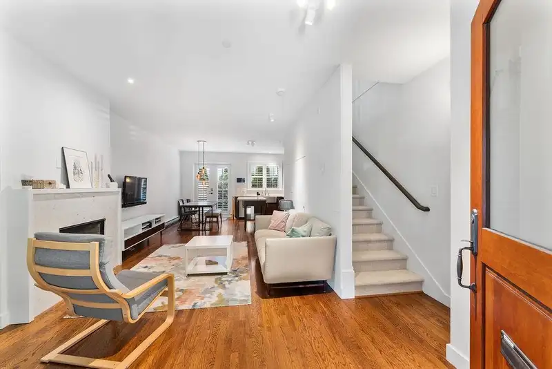 3025 BIRCH STREET - photo 4 of 31