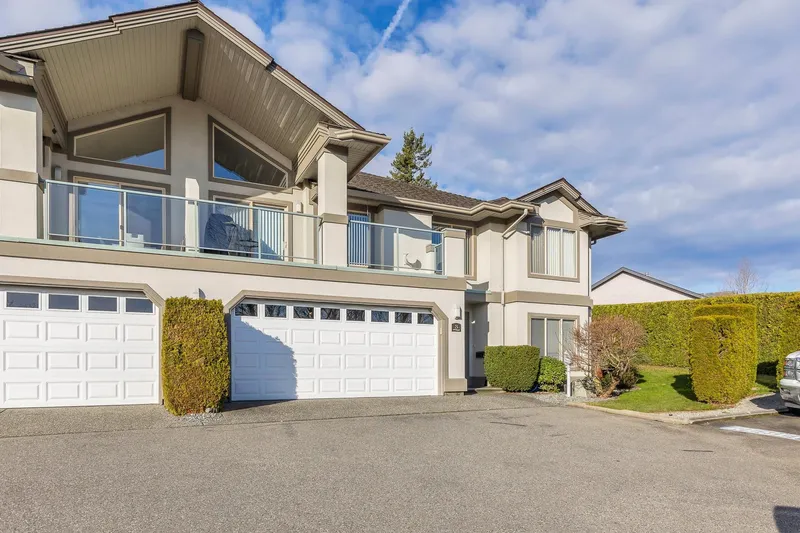 3 3555 BLUE JAY STREET - photo 2 of 25