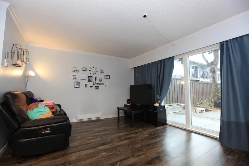 20 10940 SPRINGMONT DRIVE - photo 3 of 18