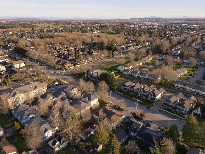 4751 - 4771 STEVESTON HIGHWAY - photo 4 of 24