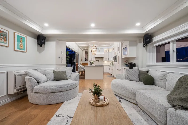 1407 SIXTH AVENUE - photo 3 of 25