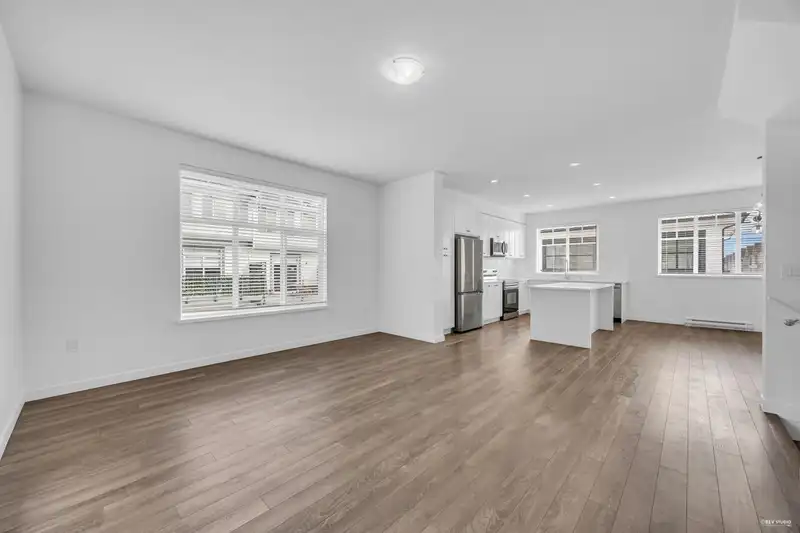 72 15487 99A AVENUE - photo 3 of 36