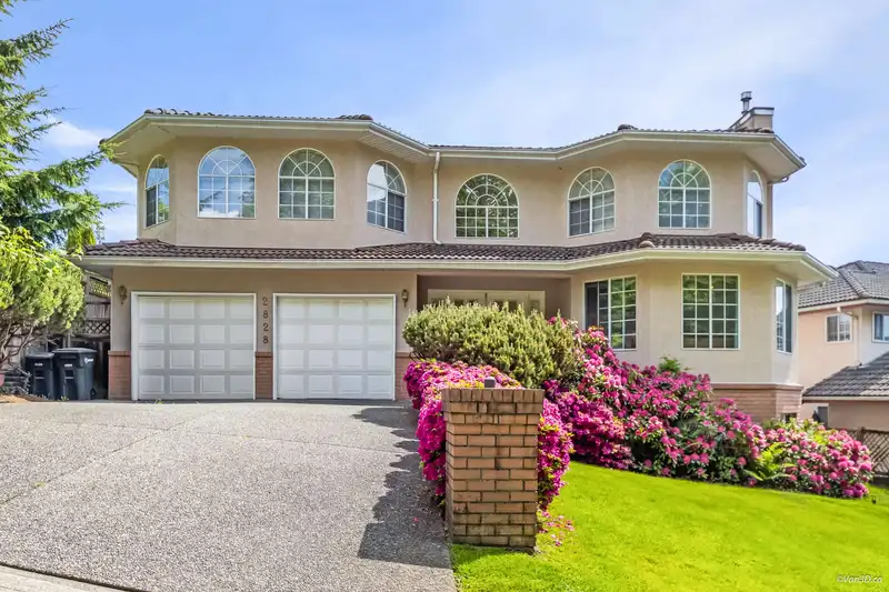 2828 CAMROSE DRIVE - photo 1 of 40
